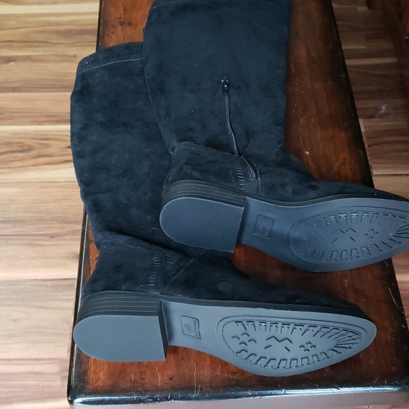 American Rag Shoes - NWOT American Rag Cie Knee High Boots